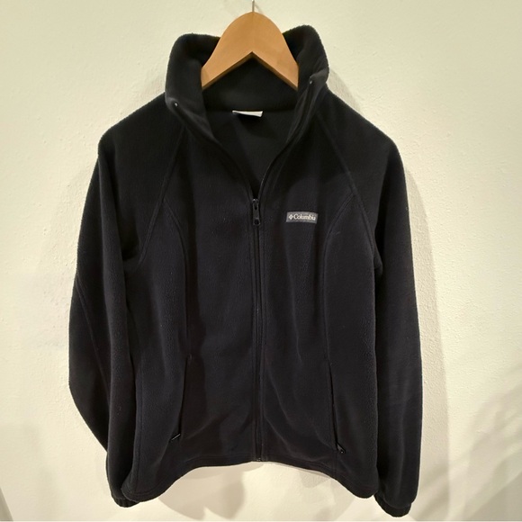 Columbia Women’s Large Black Fleece Jacket - Picture 1 of 5